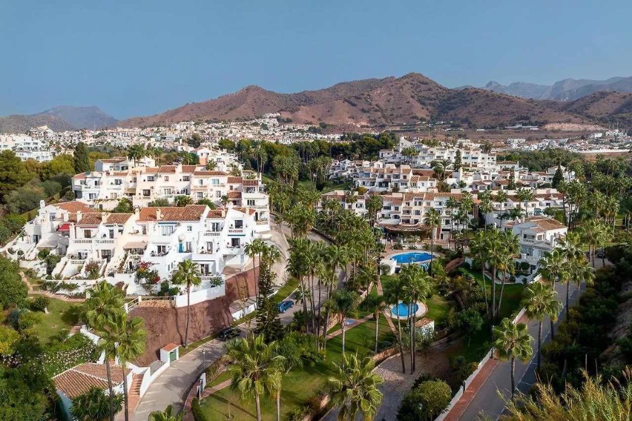 Las Palmas 17B Oasis Properties Nerja