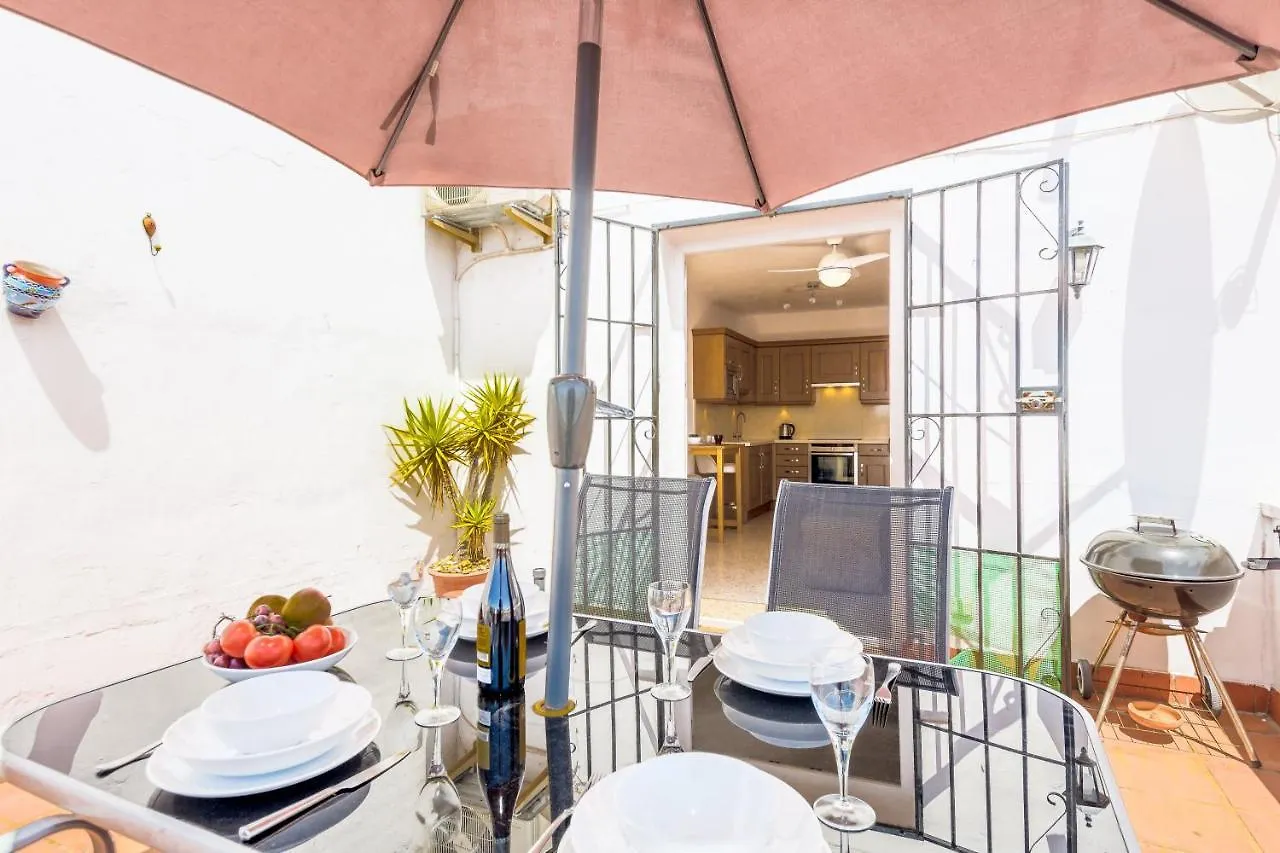 Las Palmas 17B Oasis Properties Nerja Spain